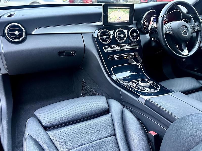 Used Mercedes C200 184 HP (135 kW) 2017 Grey Sedan