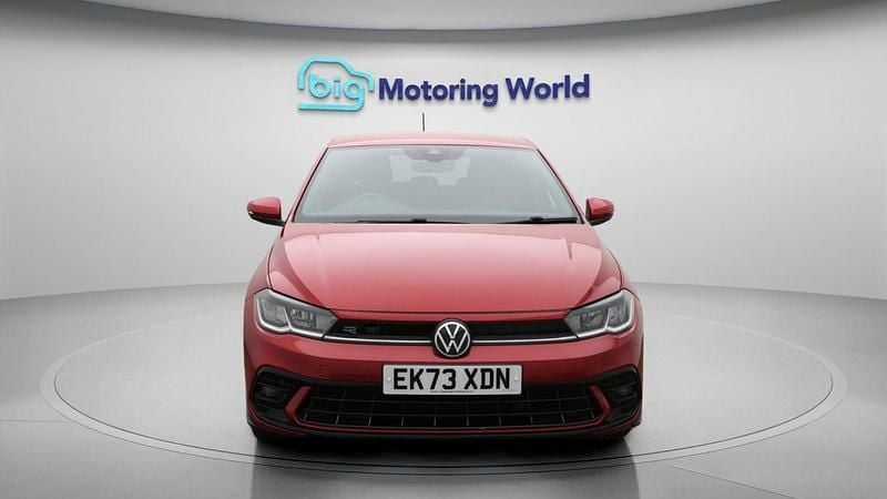 Used VW Polo R-line 94 HP (69 kW) 2023 Red Hatchback