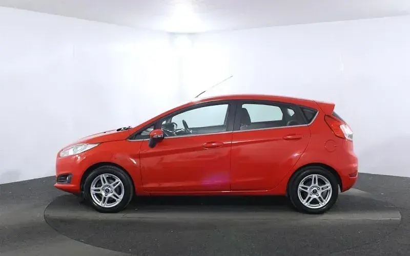 Used Ford Fiesta Zetec 82 HP (60 kW) 2017 Hatchback