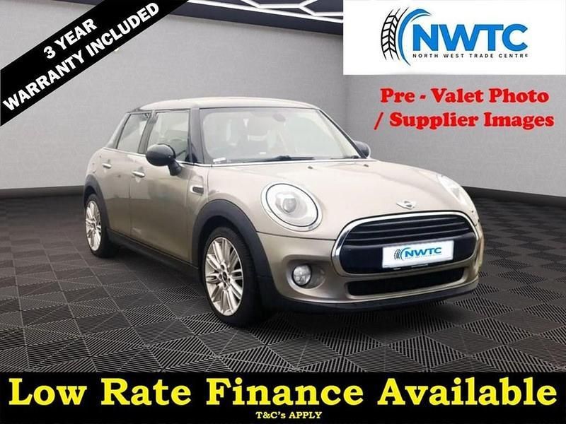 Silver Used 2017 Mini Cooper Hatch Hatchback | £8,795 (Good price) - Image 1/3