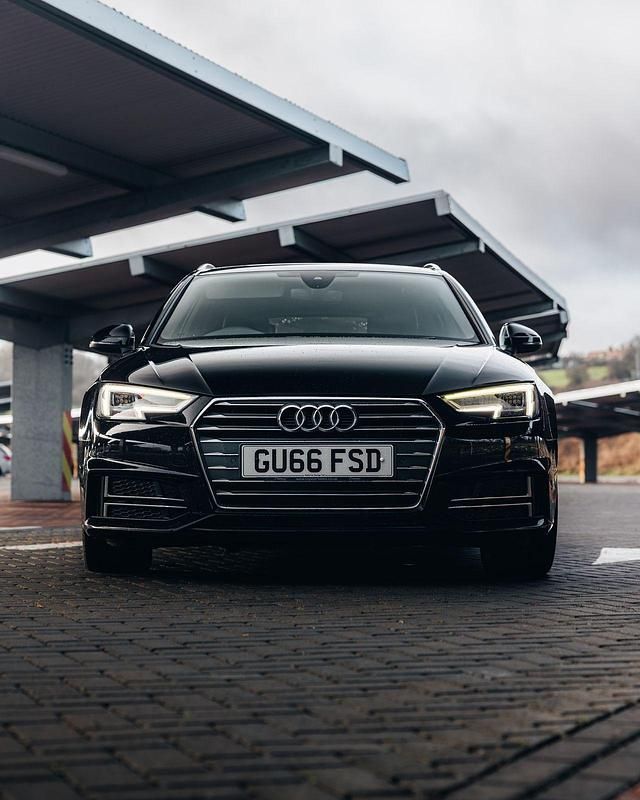 Used Audi A4 S-Line 190 HP (139 kW) 2016 Black Estate