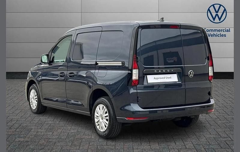 Used VW Caddy 101 HP (74 kW) 2025 Blue MPV