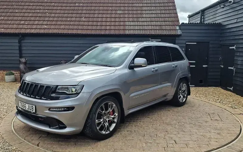Usado Jeep Grand Cherokee SRT 468 HP (344 kW) 2017 Cinzento SUV