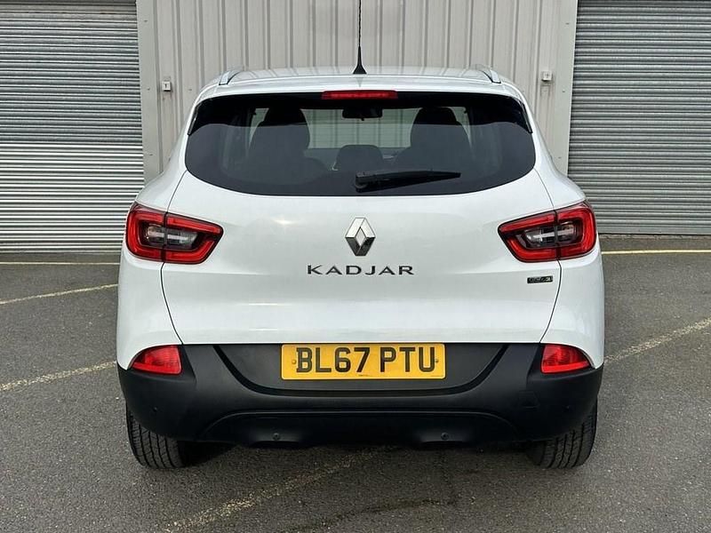 Used Renault Kadjar Dynamique 110 HP (80 kW) 2017 White SUV