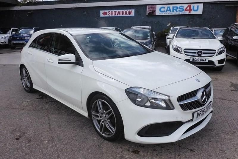 Used Mercedes A180 AMG line 109 HP (80 kW) 2016 White Hatchback