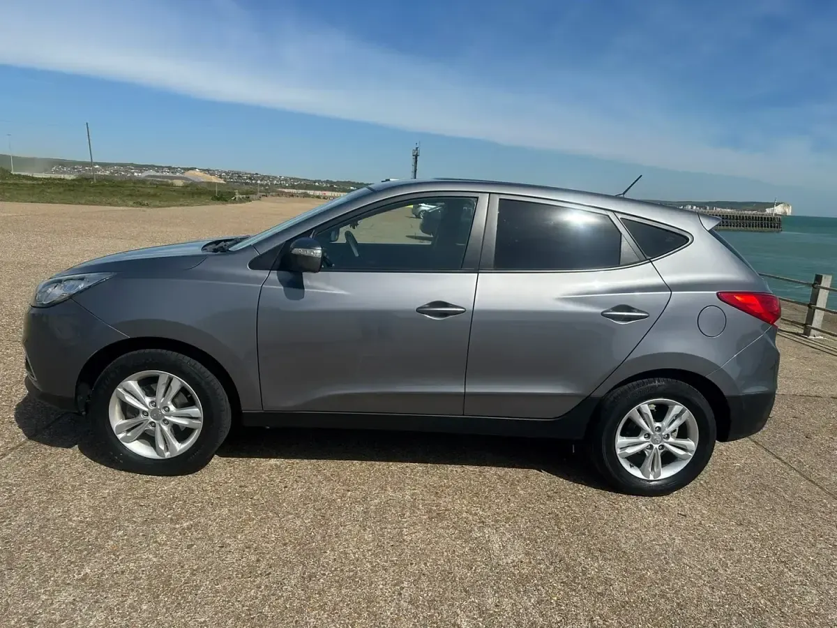 Begagnad Hyundai ix35 Style 2012 Grå SUV