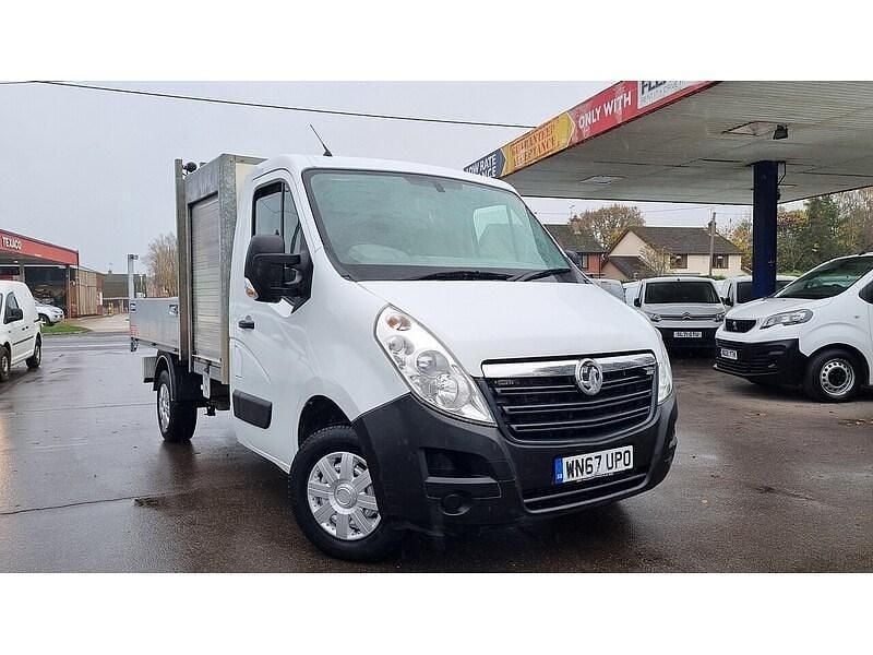 White Used 2017 Vauxhall Movano Van | £9,295 (A bit pricey) - Image 1/4