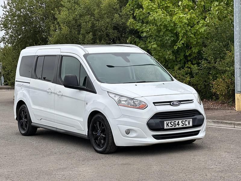 White Used 2015 Ford Tourneo Connect Titanium MPV | £6,495 - Image 1/4