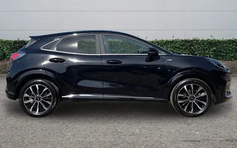 Używany Ford Puma ST-Line 155 KM (114 kW) 2023 Czarny SUV