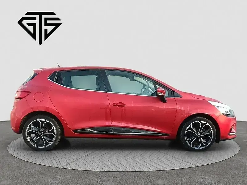 Used Renault Clio Iconic 2019 Red Hatchback