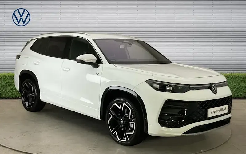 Used VW Tayron R-line 150 HP (110 kW) 2025 SUV