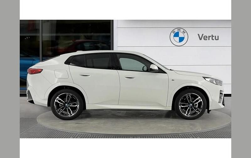 Used BMW iX2 M Sport 150 kW (204 HP) 2024 White SUV