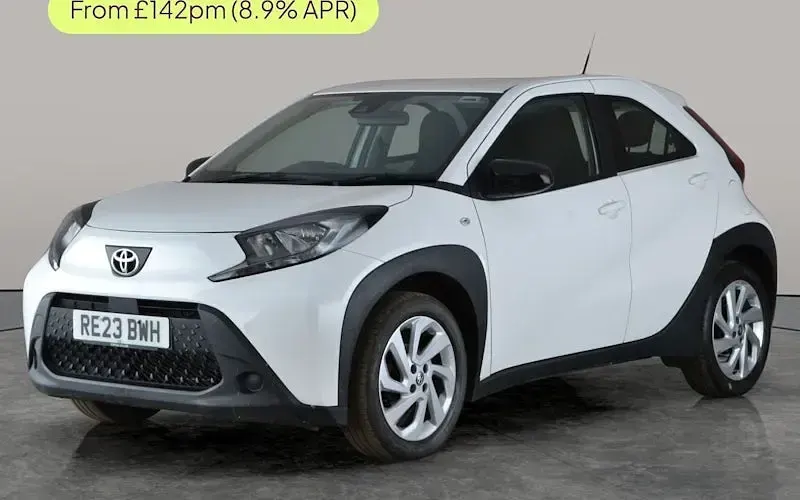 Usado Toyota Aygo X PURE 72 CV (52 kW) 2025 SUV