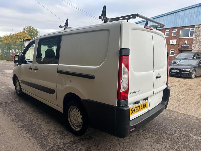 Used Peugeot Expert 2013 White Van
