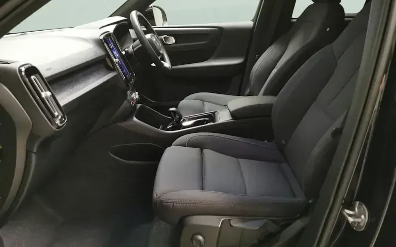 Used Volvo XC40 Core 169 kW (231 HP) 2022 SUV