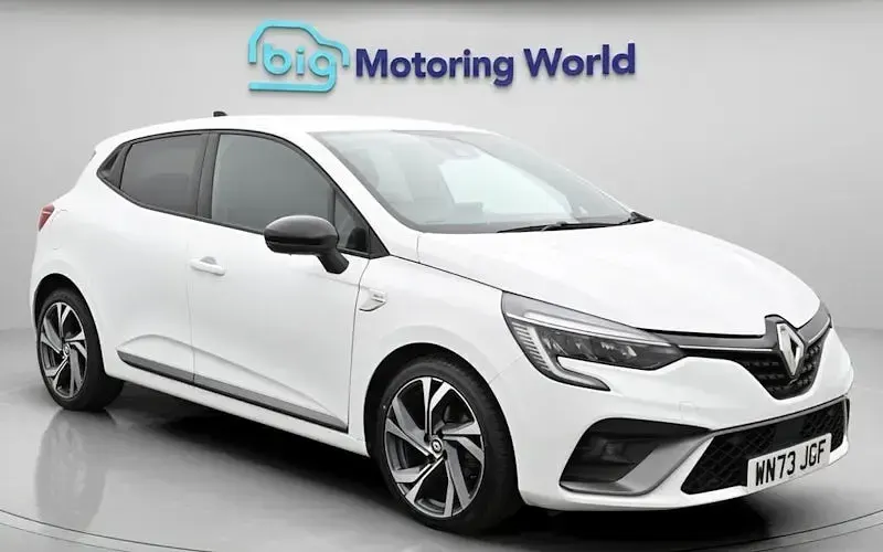 Used Renault Clio RS Line 90 HP (66 kW) 2023 Hatchback