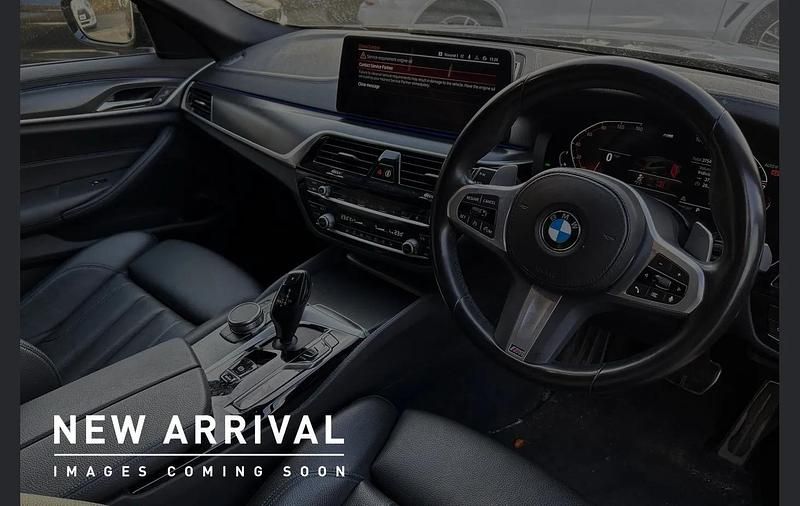 Used BMW 530 M Sport 281 HP (206 kW) 2022 Black Estate