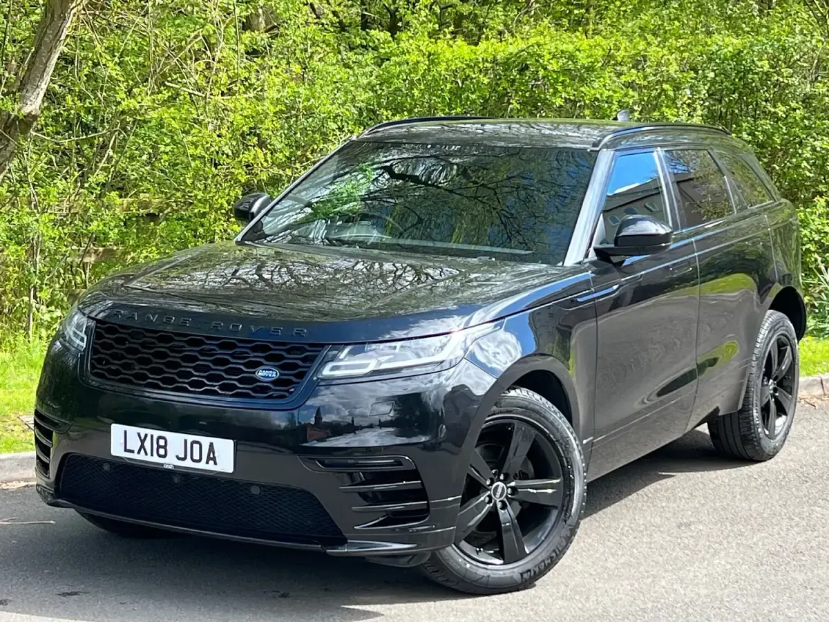 Used Land Rover Range Rover Velar R-Dynamic 240 HP (176 kW) 2018 Black SUV