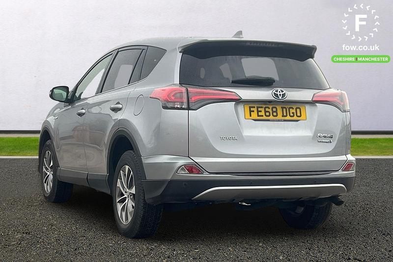 Used Toyota RAV4 Hybrid 2018 Silver SUV