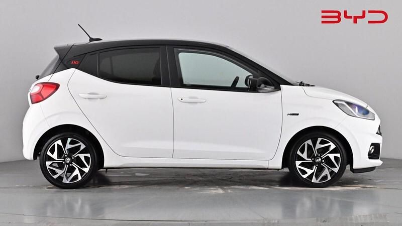 Used Hyundai i10 N Line 100 HP (73 kW) 2021 Polar white Hatchback