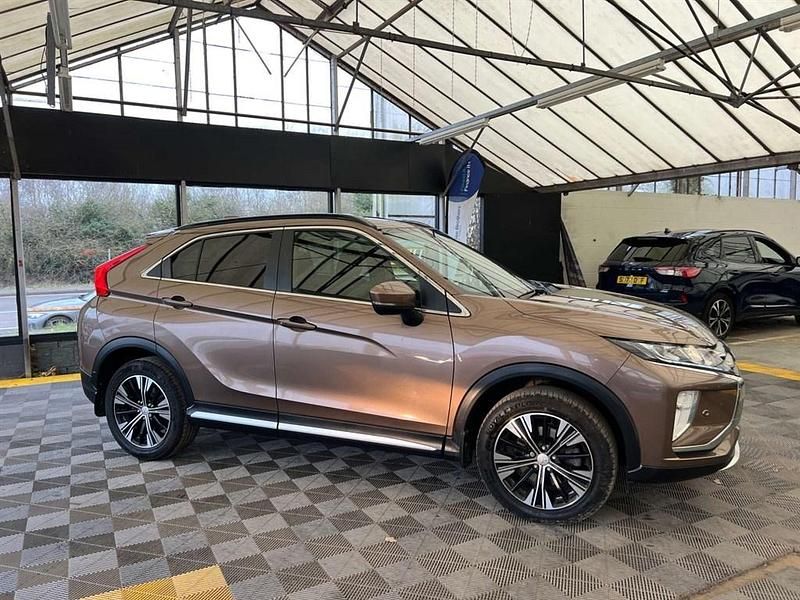 Usado Mitsubishi Eclipse Cross 163 HP (119 kW) 2018 Castanho SUV