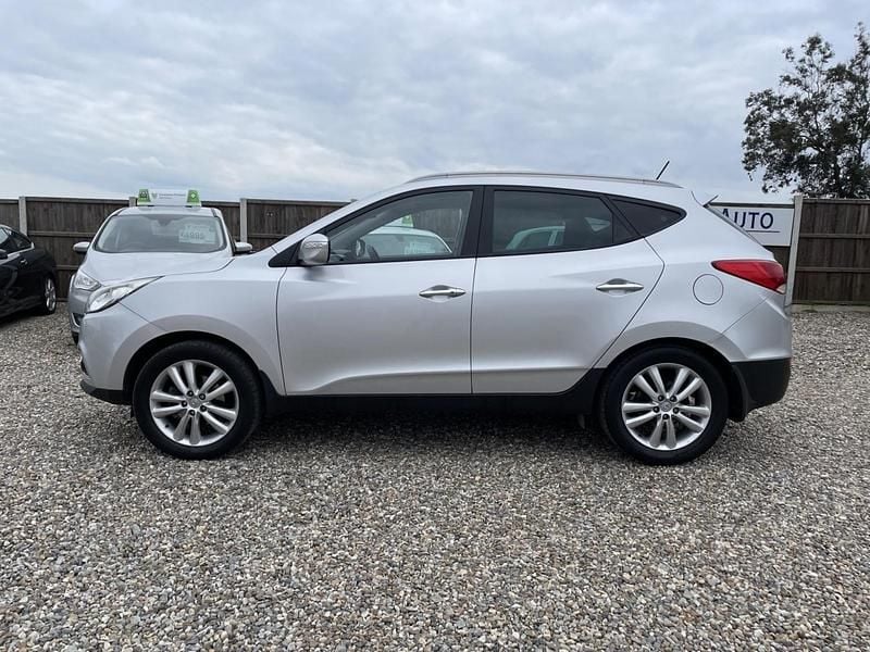 Used Hyundai ix35 Premium 134 HP (98 kW) 2012 Silver SUV