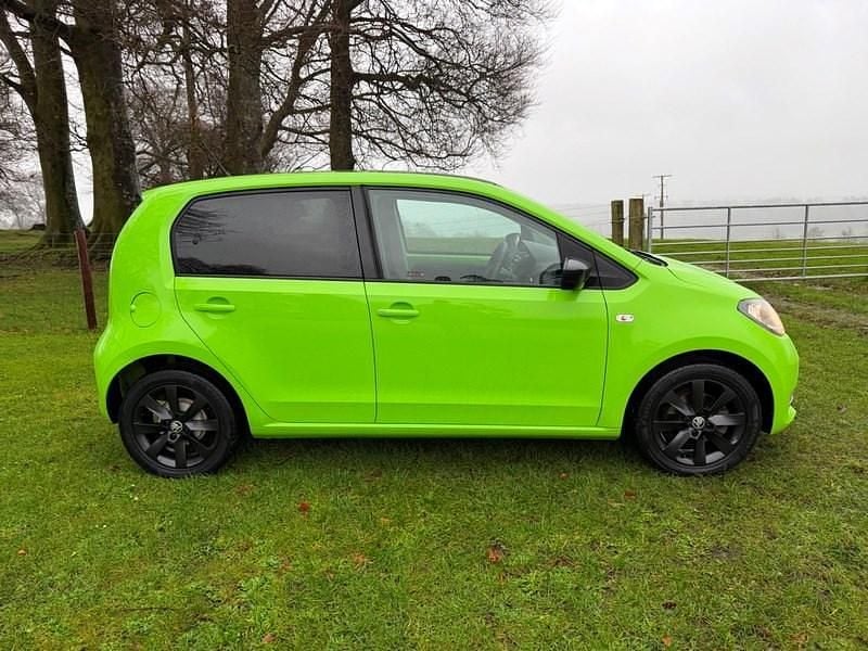 Used Skoda Citigo Colour Edition 60 HP (44 kW) 2018 Green Hatchback