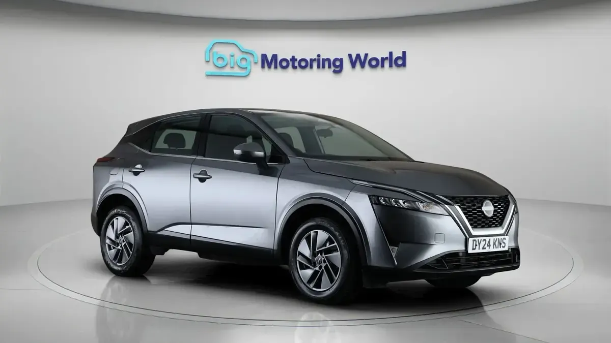 Usado Nissan Qashqai Acenta Premium 140 HP (102 kW) 2023 SUV