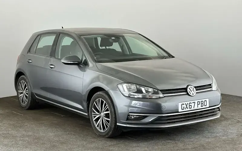 Used VW Golf VII SE 125 HP (91 kW) 2017 Hatchback
