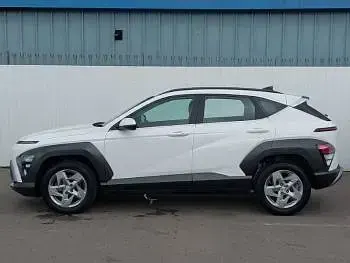 Used Hyundai Kona Advanced 120 HP (88 kW) 2024 White SUV