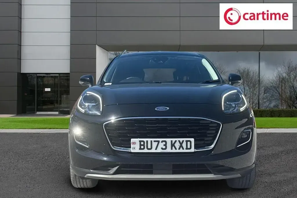 Usado Ford Puma Titanium 125 HP (91 kW) 2023 Preto SUV