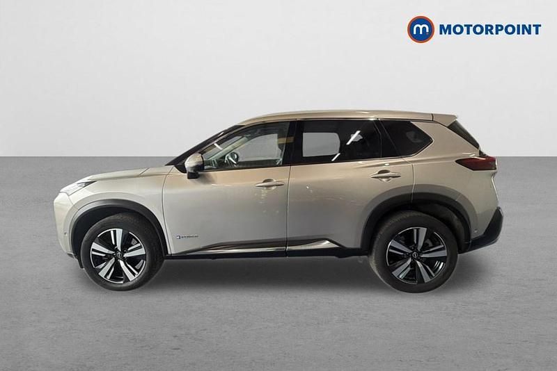 Used Nissan X-Trail Tekna 213 HP (156 kW) 2024 Silver SUV