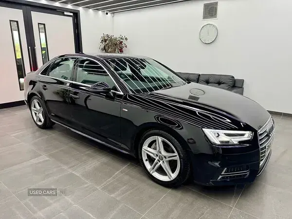 Used Audi A4 S-Line 190 HP (139 kW) 2018 Black Sedan