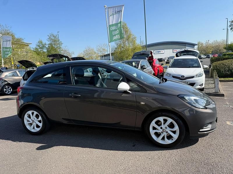 Second-hand Vauxhall Corsa 90 CP (66 kW) 2015 Gri Hatchback