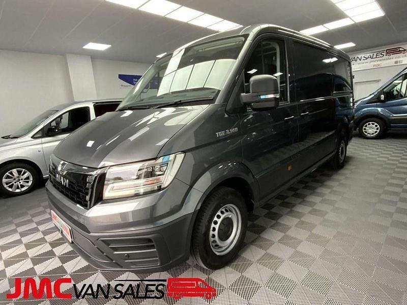 Used MAN TGE 180 HP (132 kW) 2025 Grey Van