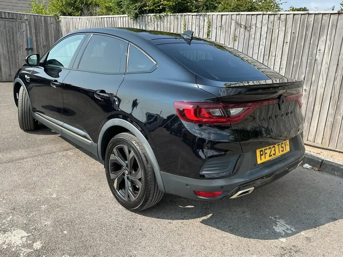 Used Renault Arkana Engineered 2023 Black SUV