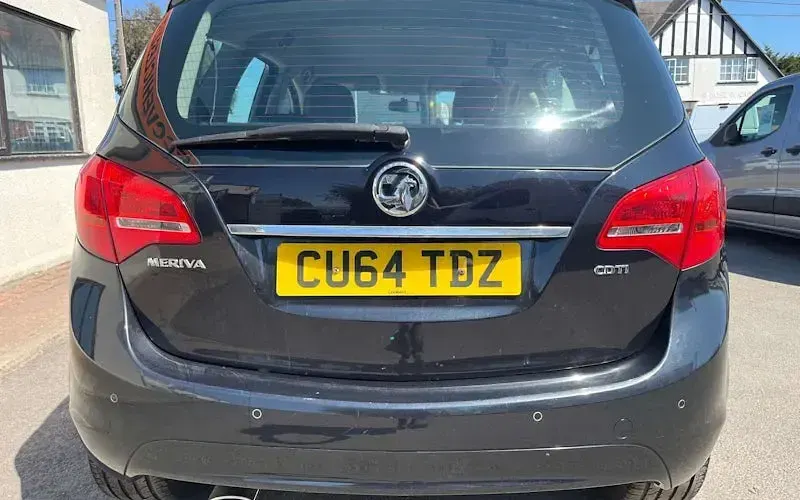 Used Vauxhall Meriva S 136 HP (100 kW) 2014 Black MPV