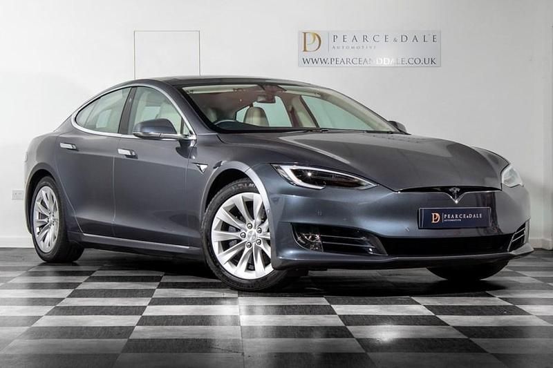 Used Tesla Model S 2019 Hatchback