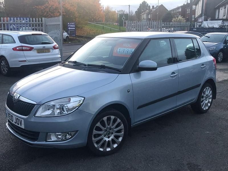 Blue Used 2010 Skoda Fabia Elegance Hatchback | £1,695 (Super price) - Image 1/4