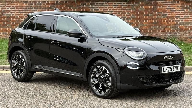 Used Fiat 600 La Prima 99 HP (72 kW) 2025 Black Hatchback