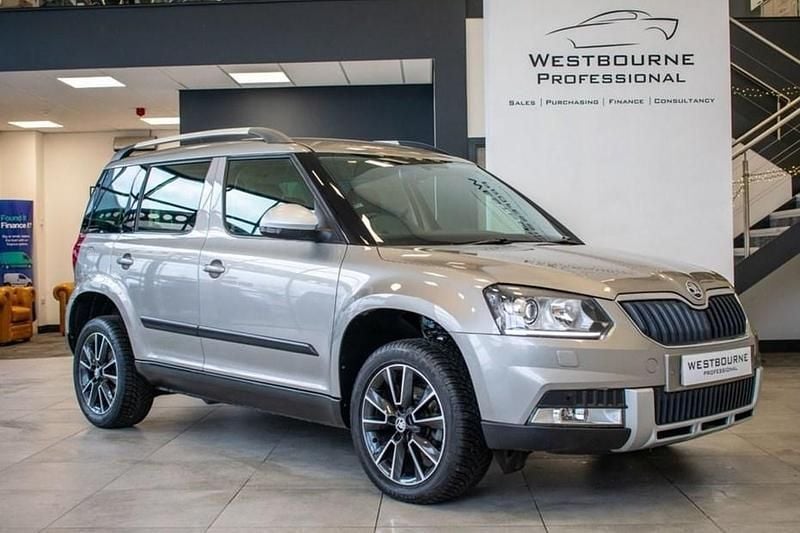 Beige Used 2017 Skoda Yeti Drive SUV | £17,480 (Expensive) - Image 1/1
