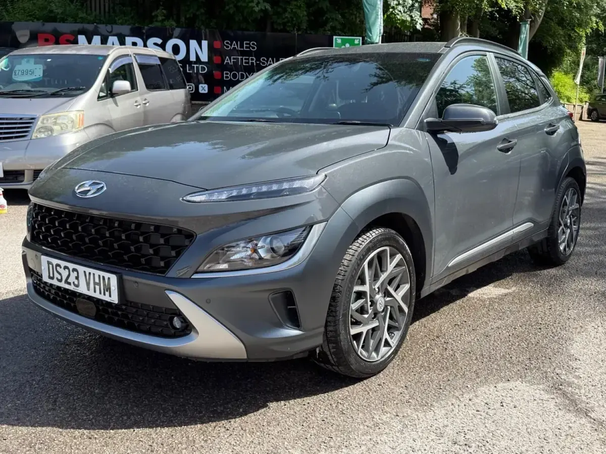 Used Hyundai Kona Premium 141 HP (103 kW) 2023 Grey SUV