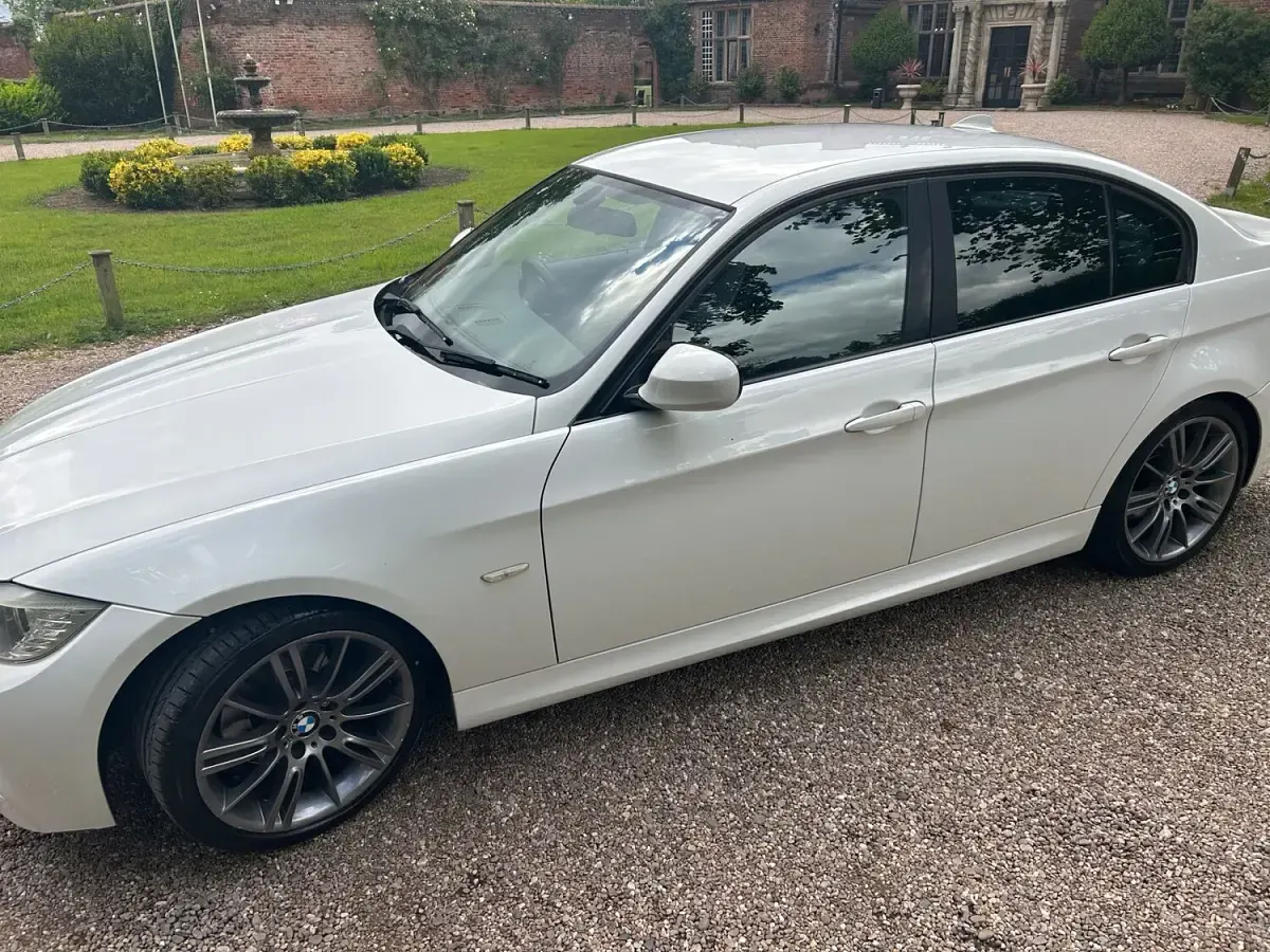 Used BMW 320 Sport Line 2012 White Sedan