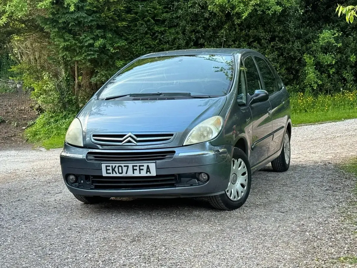 Used Citroën Xsara Picasso 2007 Grey MPV