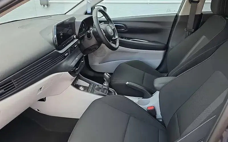 Used Hyundai i20 90 HP (66 kW) 2026 Grey Hatchback