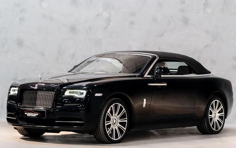 Usado Rolls Royce Dawn 571 HP (419 kW) 2023 Cabrios