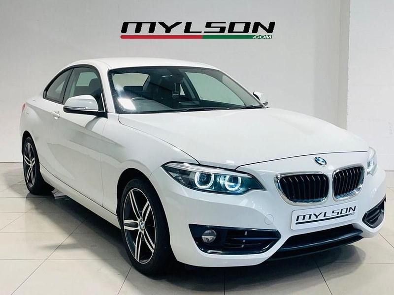 White Used 2019 BMW 218 Sport Line Coupe | £9,500 (Good price) - Image 1/4