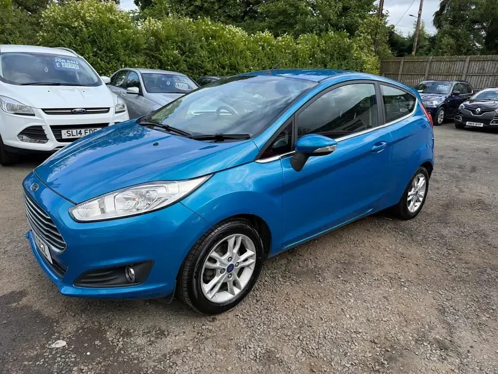 Used Ford Fiesta Zetec 2014 Blue Hatchback