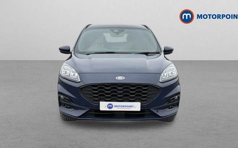 Begagnad Ford Kuga ST-Line 224 HK (164 kW) 2023 Blå SUV