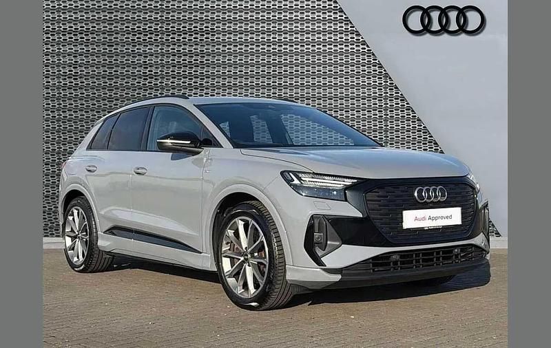 Used Audi Q4 e-tron Comfort 219 kW (299 HP) 2022 Grey SUV